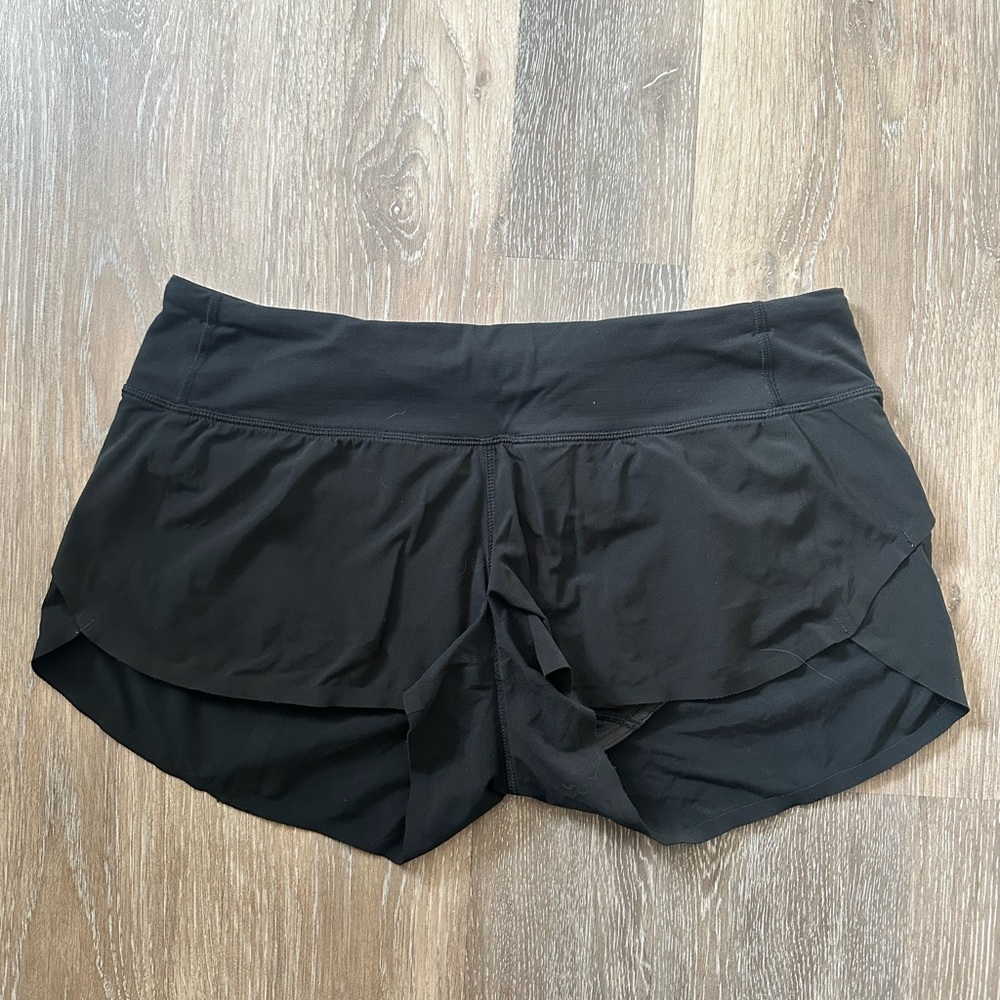 Lululemon Speed Up Short - Size 8